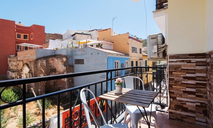 Lagunillas Apartment | STREET ART FANTASY 1 APARTMENT