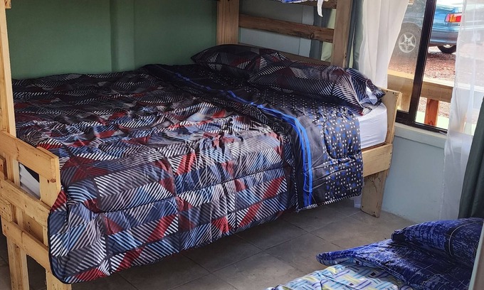 Santa Barbara House | Stronghouse, Casa Para Vacacionar,10 Minutos de las Mejores Playas de Guanacaste