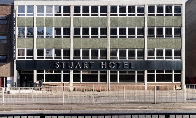 Luton Hotel | Stuart Hotel