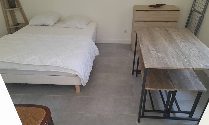 Chabris Apartment | Studio à Deux pas de Toutes Commoditées Proche Beauval et Châteaux de la Loire