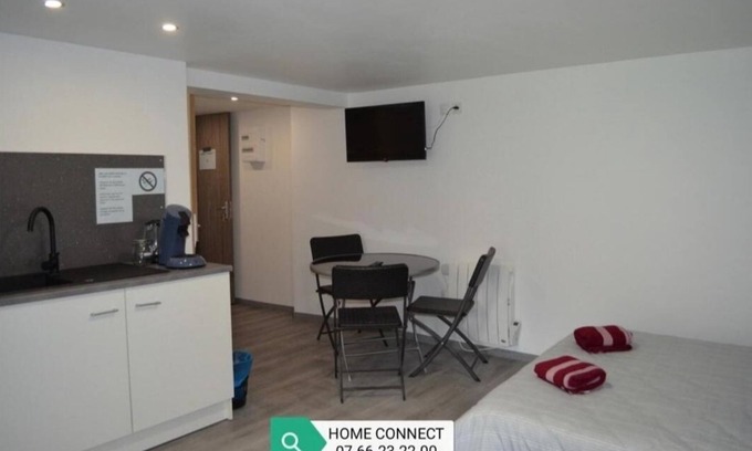 Essegney Apartment | Studio 1-1 /Home Connect