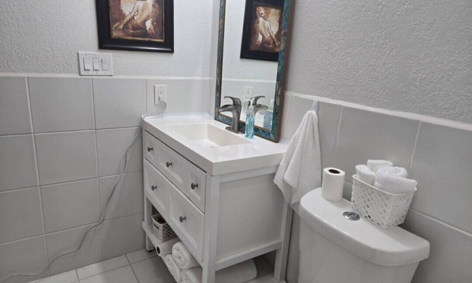 Wetmore Apartment | studio 1 bedroom 1 bathroom