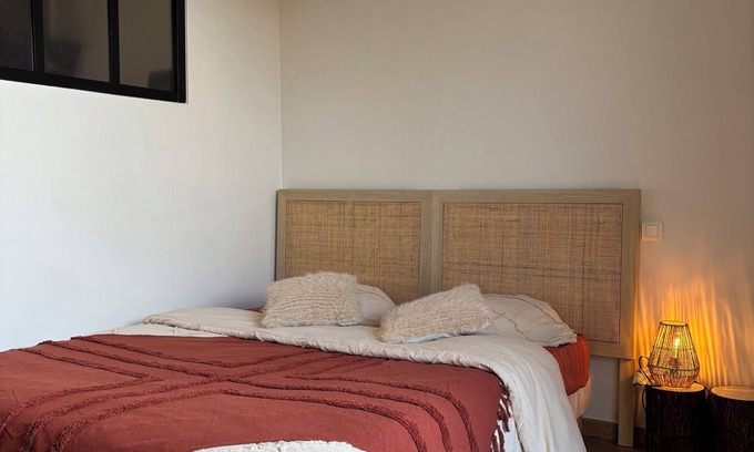 Arles City Centre Apartment | Studio 2 pers Clim jardin Spa Centre Arles à 10mn