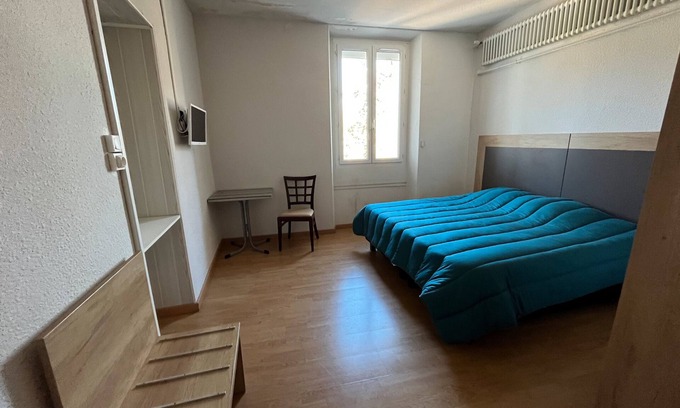 Arvillard Apartment | Studio '208' with shared pool, shared terrace, and Wi-Fi