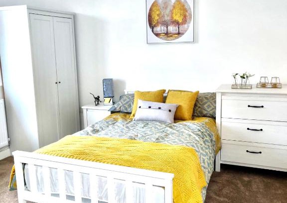 Bramcote House | Studio 22 Lower Road Beeston