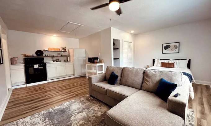 DeRidder Apartment | Studio 316n