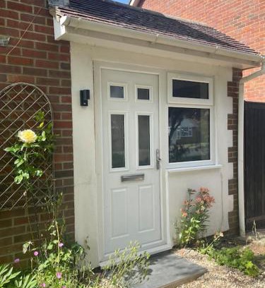 Seaford Apartment | Studio 40 cosy compact space in quiet location in Seaford