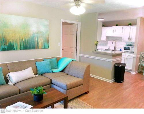 Pine Forest Apartment | Studio 415 - Convenient 1st Floor with Accessible Self Check-in