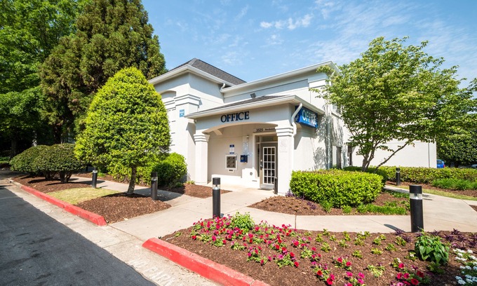 Gwinnett Place Hotel | Studio 6 Duluth, GA - Atlanta - Gwinnett Place