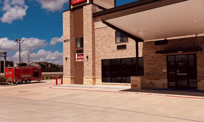 Humble Hotel | Studio 6 – Humble, Tx