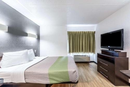 Indianapolis Hotel | Studio 6-Indianapolis, IN