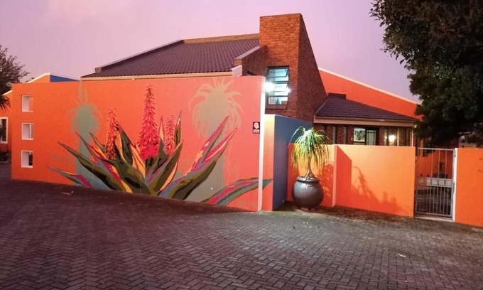 Port Elizabeth Apartment | Studio 7 on Risa