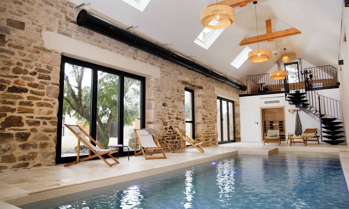 Saint-Evarzec Apartment | STUDIO ALEZAN 2 PERS with terrace /indoor pool - spa -sauna.