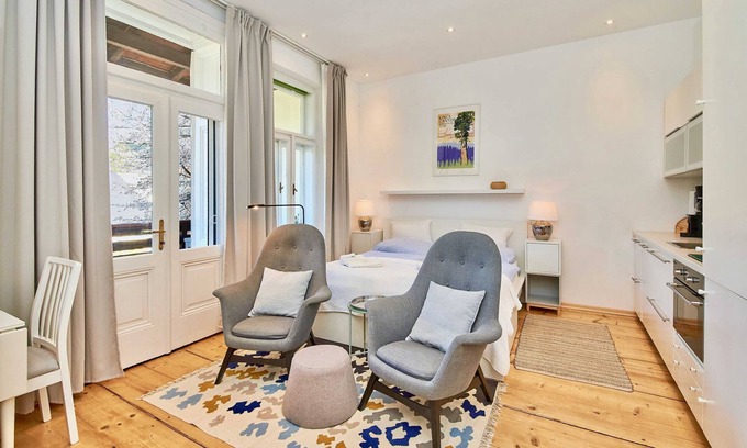 Reichenau an der Rax Apartment | Studio Apartment mit Balkon und Raxblick - Top 4 - Landhaus Blauer Spatz