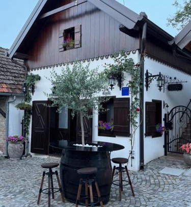 Knezevi Vinogradi Apartment | Studio apartman & Wine House ONDINE