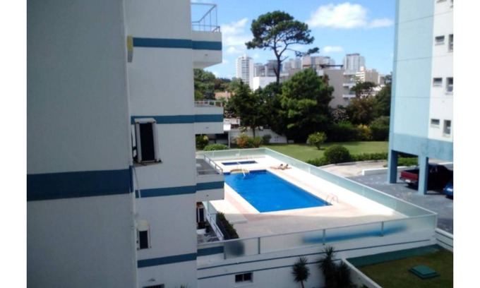 Aidy Grill Apartment | Studio Apartment in "Chesterfield Building"