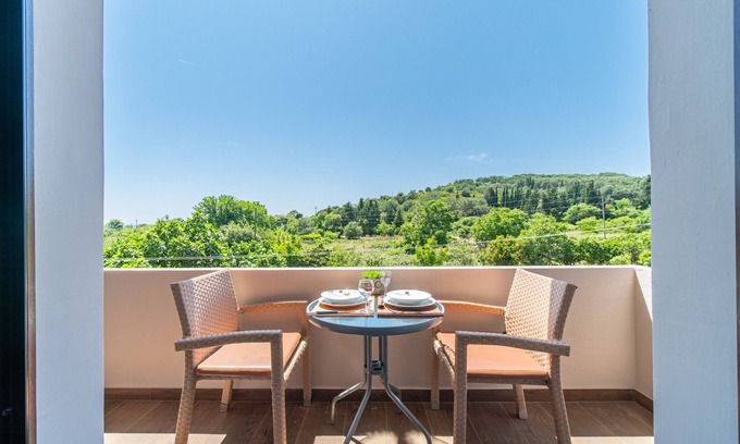 Agios Georgios Pagon Apartment | Studio Apartment "Angel's Studio 2" with Mountain View, Balcony & Wi-Fi