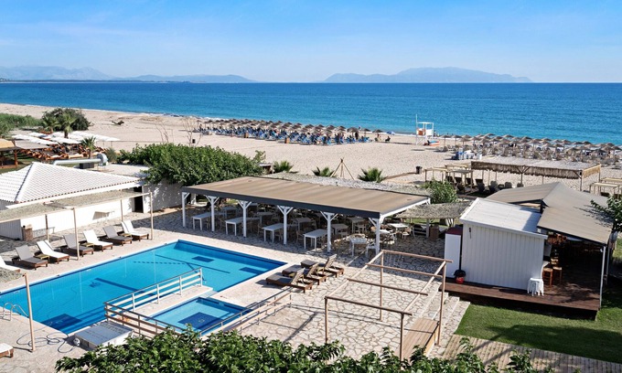 Pidima Kyras Apartment | Studio Apartment 'Iguana 15' with Sea View, Wi-Fi and Air Conditioning