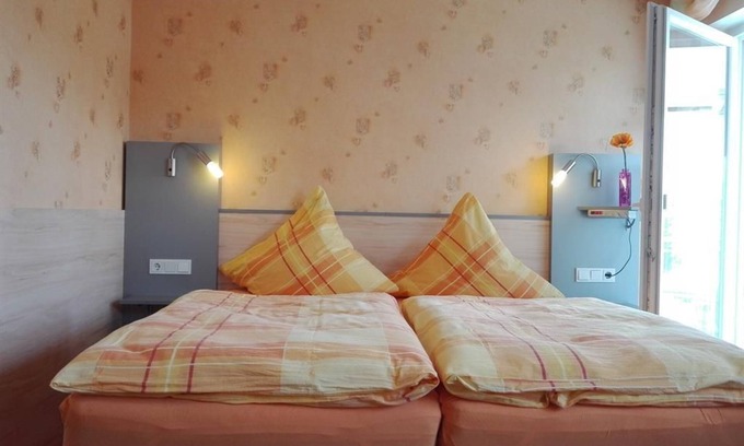 Beckingen Apartment | Studio Apartment - JUNIPRO Apartments Haustadt