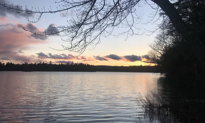 Lincolnville Apartment | Studio Apartment on lake near Camden, Maine.