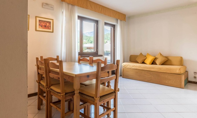 Ponte Arche Apartment | Studio Apartment "Residence Comano Quadrifoglio 1" with Mountain View & Terrace