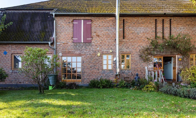 Tappendorf Apartment | Studio Apartment 'Studiowohnung To Huus' with Private Terrace, Private Garden and Wi-Fi