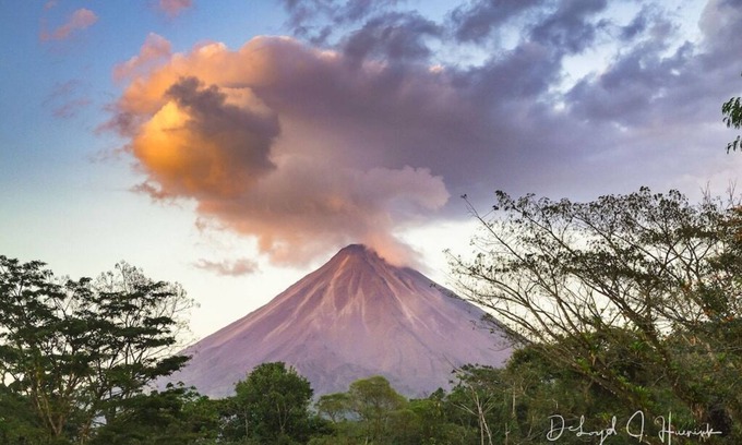 La Fortuna Apartment | Studio Apartment. Volcano view from terrace.