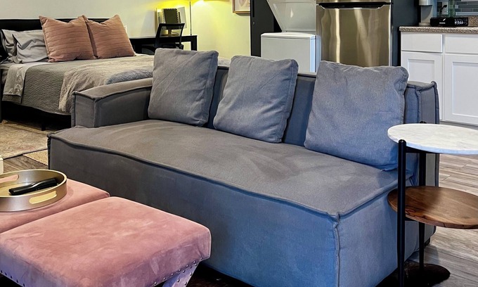 North Philadelphia House | STUDIO apt. nightly or monthly stays with washer, dryer, work space and WiFi