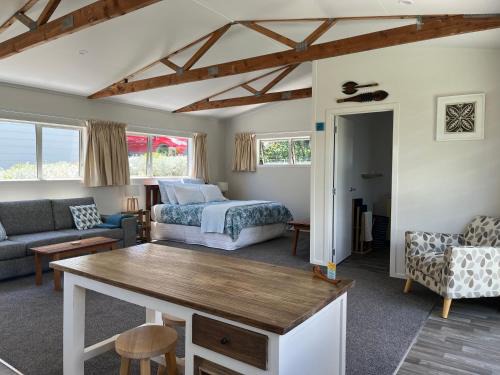 Coopers Beach Apartment | Studio at Coopers Beach