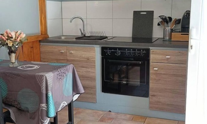 Murbach Apartment | Studio au Calme Pour 2 Adultes et 1 Enfant