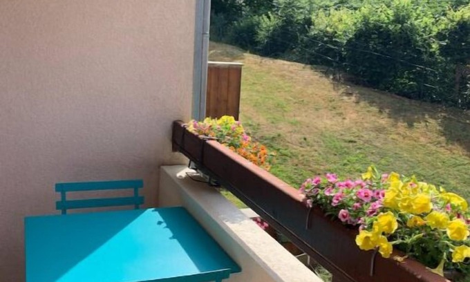 Habere-Poche Apartment | Studio au Pied des Montagnes