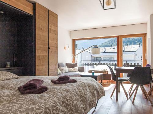 Saint-Pierre-de-Clages Apartment | Studio Bouleaux B1 by Interhome