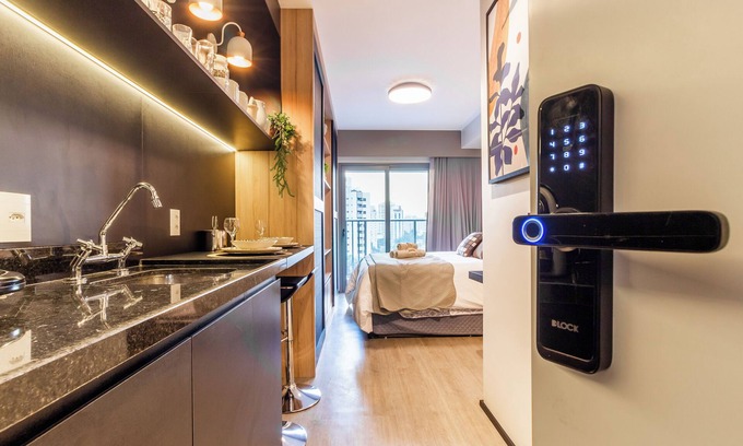Indianopolis Apartment | Studio in the best spot in Moema Garage, leisure and subway nearby, free WIFI