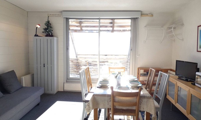 Piau Engaly Apartment | Studio cabin for 6 with balcony, south exposure, Club Engaly II
