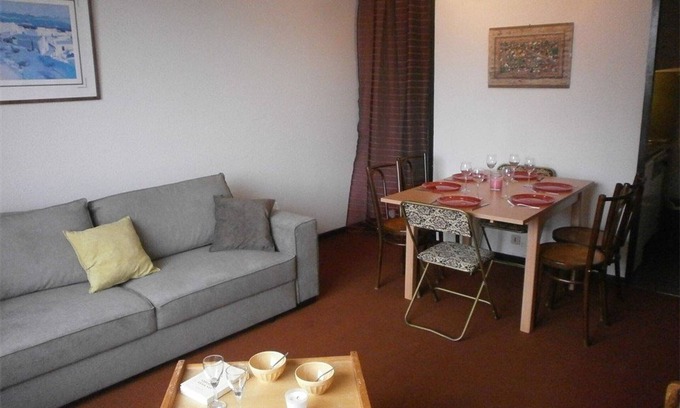 Piau Engaly Apartment | Studio cabin for 6, balcony, equipped kitchen