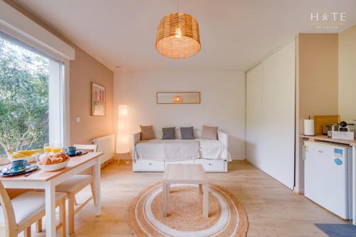 Merignac Apartment | Studio central, proximité immédiate Aéroport