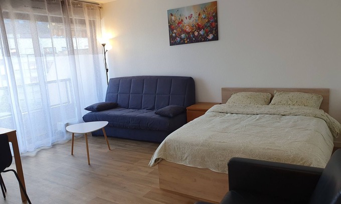 Annemasse Apartment | Studio, Centre-ville, GE 5km