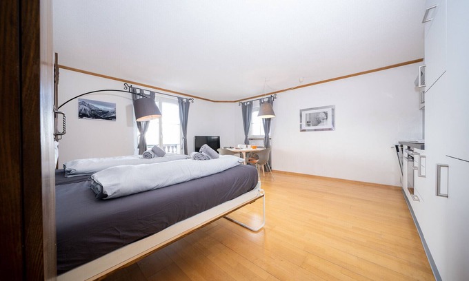 Vulpera Apartment | STUDIO CHASA LA MUSCHNA: LARGE STUDIO WITH BALCONY NEXT TO THE GOLF COURSE