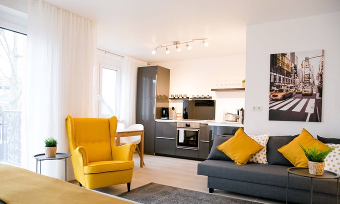 Spich Apartment | STUDIO - CHIC & COMFORT w/ TOP CONNECTION