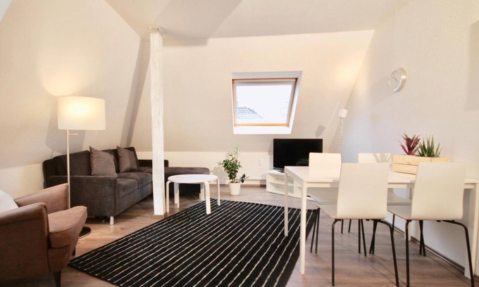 Griesenbruch Apartment | Studio-City-Private Bathroom-City view