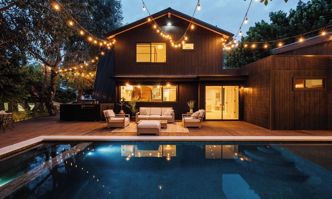 Studio City House | Studio City Stunning House with 5 bedrooms, Pool, Jacuzzi, Fire-pit, Guest House