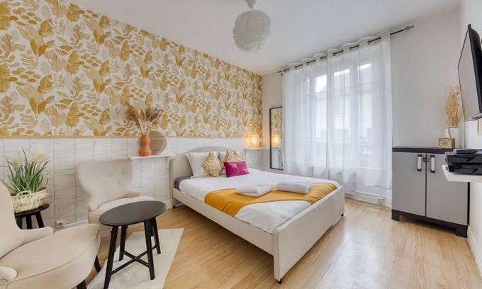 Pierrefitte-sur-Seine Apartment | Studio Cosy en Centre-ville Proche de Paris