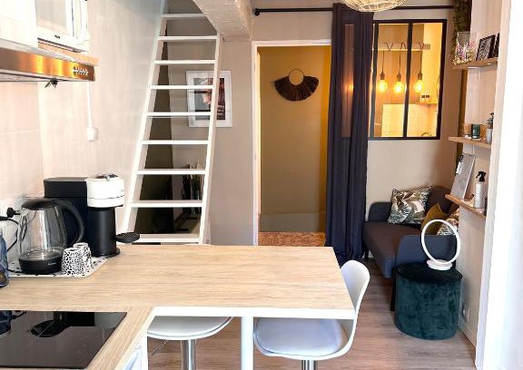 Saint-Victor Apartment | Studio Cosy rue Sainte/St Victor