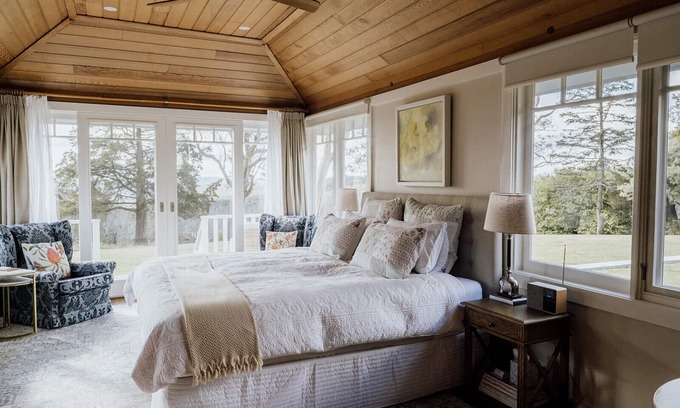Blackheath House | Studio Cottage on Historic Blue Mountains Property