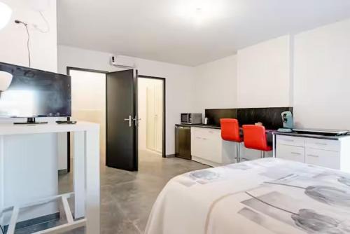 Fourques-sur-Garonne Apartment | Studio de L'avance 28m2