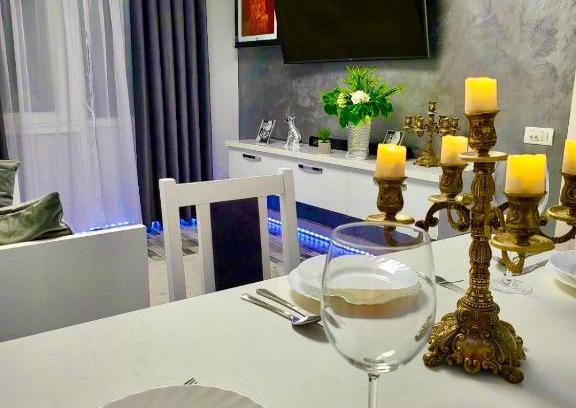 Giurgiu Apartment | Studio DeLux