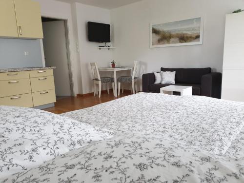 Ljubljana Apartment | Studio EMMA Ljubljana - FREE parking, AC, Wifi