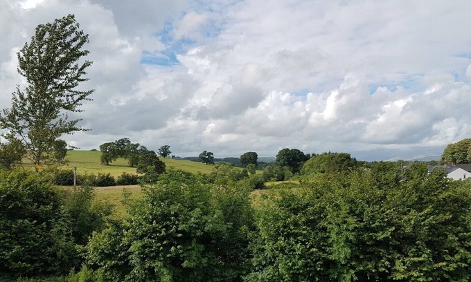 Kirkby Lonsdale Apartment | Studio-Ensuite with Shower