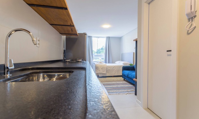 Barra Apartment | Studio Estaleiro 230m da Passarela na Barra DH0128