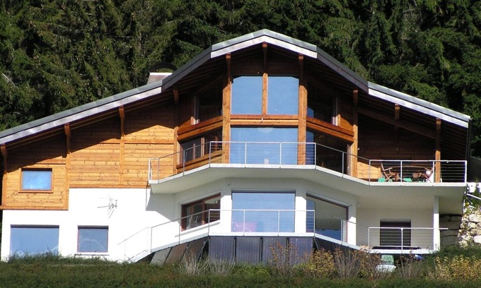 Verchaix Apartment | Studio facing south, panoramic view of Mont Blanc at 1100m